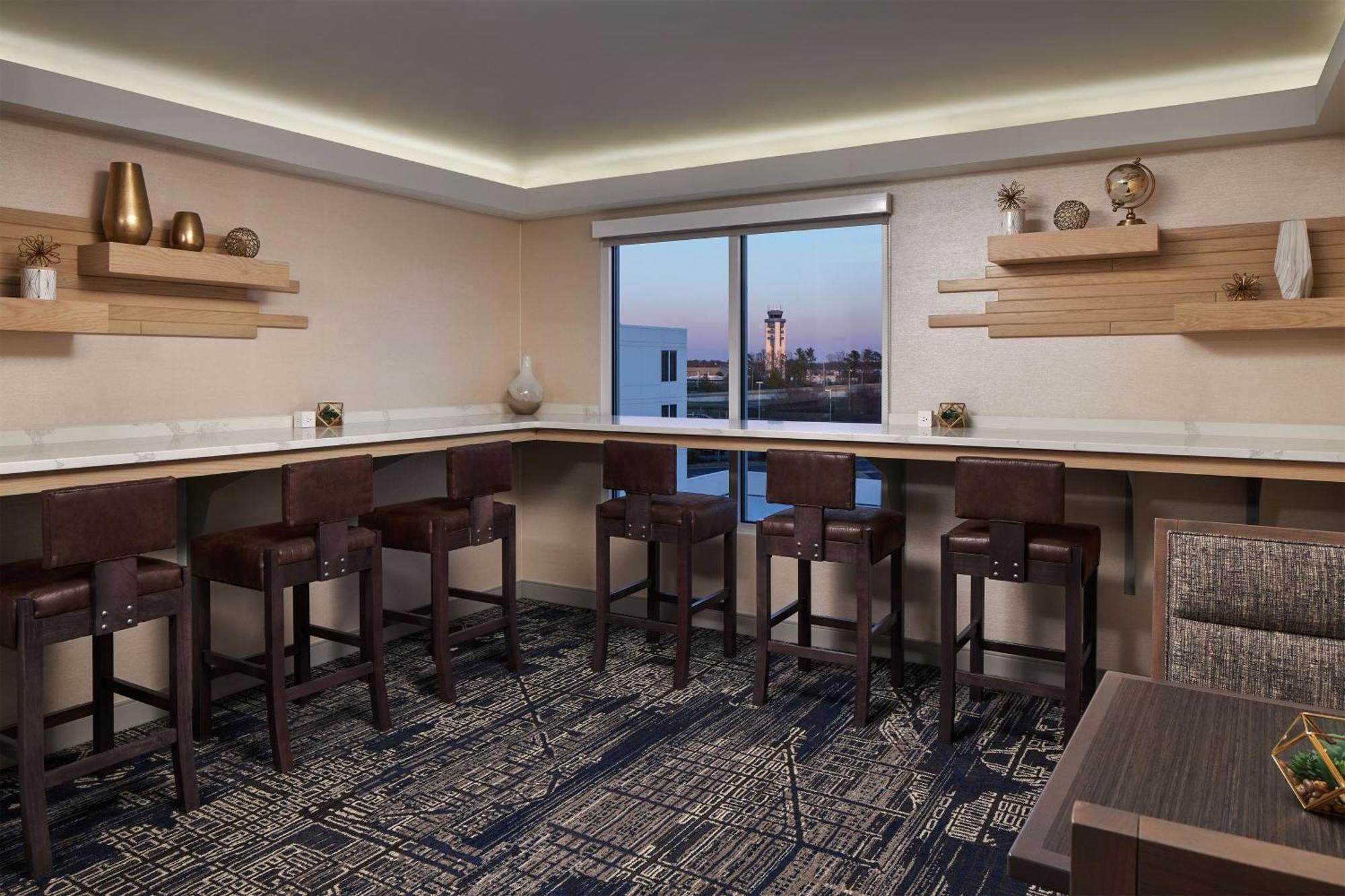Sheraton Richmond Airport Hotel Sandston Dış mekan fotoğraf