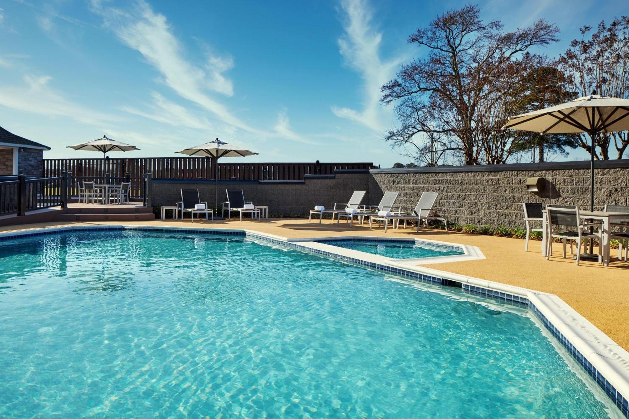 Sheraton Richmond Airport Hotel Sandston Dış mekan fotoğraf