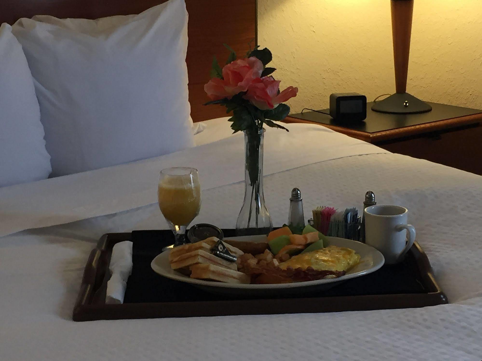 Sheraton Richmond Airport Hotel Sandston Dış mekan fotoğraf
