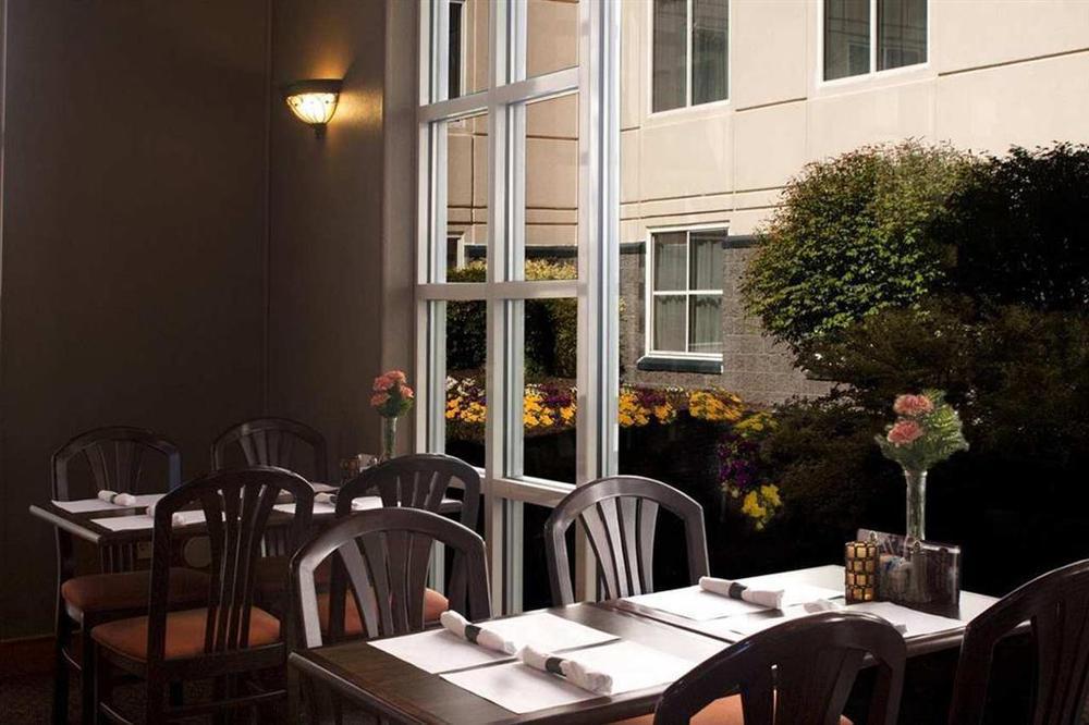 Sheraton Richmond Airport Hotel Sandston Restoran fotoğraf